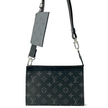 将图像加载到图库查看器中，LOUIS VUITTON Gaston Wearable Wallet NoirM81124 Monogram Eclipse Reverse
