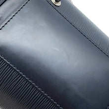 Load image into Gallery viewer, LOUIS VUITTON Cannes NoirM52226 Epi Leather
