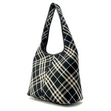 将图像加载到图库查看器中，BURBERRY Check One Handle Tote Bag Black/Calico80944761 Canvas Size Large
