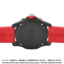 Load image into Gallery viewer, BREITLING Endurance Pro W44mm Bright Light Rubber Black DialX82310D91B1S1
