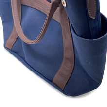 将图像加载到图库查看器中，HERMES Bloom Sac de Pansage Navy/Feu Canvas
