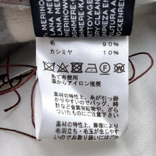 Load image into Gallery viewer, HERMES Itak Cushion Gray/Perle Wool 90% Cashmere10%
