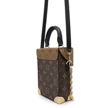 将图像加载到图库查看器中，LOUIS VUITTON Camera box NoirM82465 Monogram Monogram Reverse Canvas
