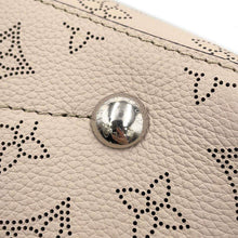 Load image into Gallery viewer, LOUIS VUITTON Bella Tote GaletM59201 Monogram Mahina
