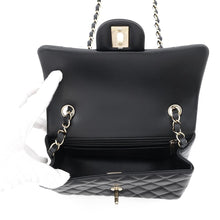 将图像加载到图库查看器中，CHANEL Matelasse Single Flap ChainShoulder BlackA69900 Lambskin Size 20

