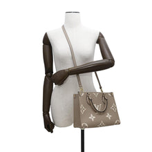 Load image into Gallery viewer, LOUIS VUITTON Onthego Tourterelle claimM45779 Bicolor Monogram Empreinte Leather Monogram Giant Size PM
