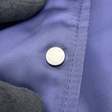 将图像加载到图库查看器中，LOUIS VUITTON LV Vers Baseball Blouson Size 50 Naval Academy1AGHT1 Nylon100% Rhinestone
