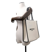 将图像加载到图库查看器中，JIMMY CHOO Tote Bag Natural/Black Canvas Leather
