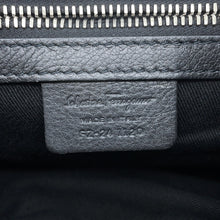 将图像加载到图库查看器中，Ferragamo ★Gancini embossed logo backpack Black Leather
