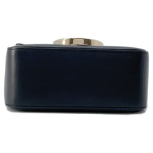 将图像加载到图库查看器中，Ferragamo Gancini Shoulder Bag Black21 O009 Leather

