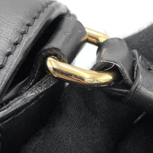 将图像加载到图库查看器中，Ferragamo Gancini Shoulder Bag Black21 O009 Leather
