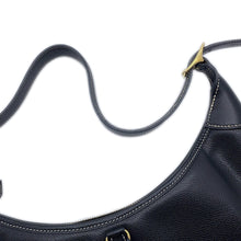 Load image into Gallery viewer, HERMES Trim Black Courchevel Size 31

