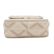 将图像加载到图库查看器中，Dior Hit the Road Vertical Pouch CDDiamond White2ESCA415CDP PVC Leather
