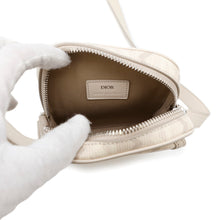 将图像加载到图库查看器中，Dior Hit the Road Vertical Pouch CDDiamond White2ESCA415CDP PVC Leather
