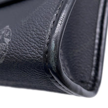 将图像加载到图库查看器中，Berluti flâneur messenger bag Black PVC Leather Size PM
