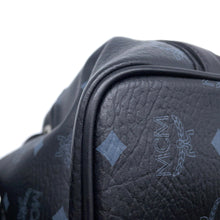 将图像加载到图库查看器中，MCM Drawstring Shoulder Bag Black Leather
