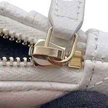 Load image into Gallery viewer, CHANEL Classic Zip Fragment Case WhiteAP2061 Caviar Leather
