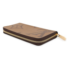 将图像加载到图库查看器中，LOUIS VUITTON Zippy Wallet NoirM69353 Monogram / Giant / Monogram Reverse Canvas
