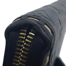 Load image into Gallery viewer, LOUIS VUITTON Zippy Wallet Noir/BeigeM64805 Monogram Empreinte Leather
