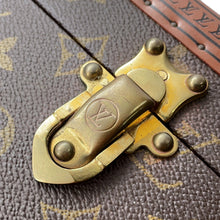 将图像加载到图库查看器中，LOUIS VUITTON Bisten BrownM21324 Monogram Size 70
