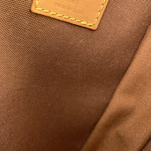 Load image into Gallery viewer, LOUIS VUITTON Pochette Gange BrownM51870 Monogram
