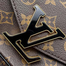 Load image into Gallery viewer, LOUIS VUITTON Passy RedM45592 Monogram
