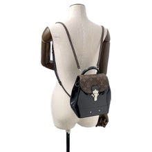 Load image into Gallery viewer, LOUIS VUITTON Hot Springs NoirM55769 Monogram Patent Leather
