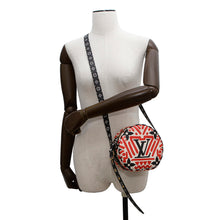 Load image into Gallery viewer, LOUIS VUITTON LV Crafty Boite Chapeau Soupour Claim RougeM45366 Monogram / Giant
