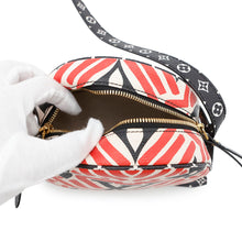 Load image into Gallery viewer, LOUIS VUITTON LV Crafty Boite Chapeau Soupour Claim RougeM45366 Monogram / Giant
