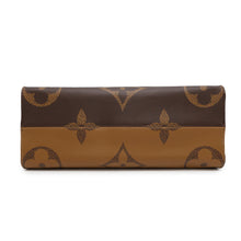Load image into Gallery viewer, LOUIS VUITTON Onthego RedM45321 Monogram Monogram Reverse Canvas Monogram Giant Size MM
