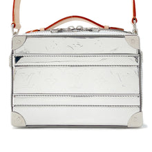 将图像加载到图库查看器中，LOUIS VUITTON Handle ・ Soft Trunk SilverM45885 Monogram・Mirror
