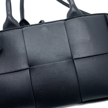 将图像加载到图库查看器中，Bottega Veneta alcotote Black709337 Lambskin Size Mini
