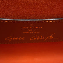 Load image into Gallery viewer, LOUIS VUITTON Sac Twist OrangeM44408 Monogram・Catogram Size MM
