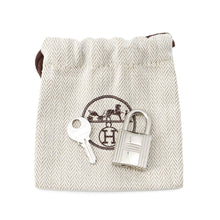 Load image into Gallery viewer, HERMES Picotin Lock Casaque Sesame / Rose Azalee Taurillon Clemence Size PM
