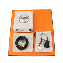 Load image into Gallery viewer, HERMES ★Kelly Padett Black Swift Leather Size 25
