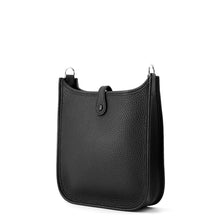 Load image into Gallery viewer, HERMES Evelyne Long Black Taurillon Clemence Size TPM
