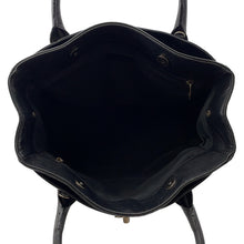 将图像加载到图库查看器中，CHANEL Executive 2WAY Tote Black Leather
