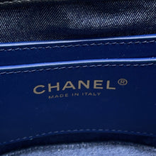 将图像加载到图库查看器中，CHANEL Matelasse Chain vanity bag Black Lambskin
