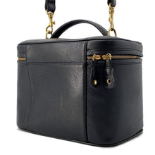 将图像加载到图库查看器中，CHANEL CC Logo 2WAY Vanity Shoulder Bag BlackA06238 Caviar Leather
