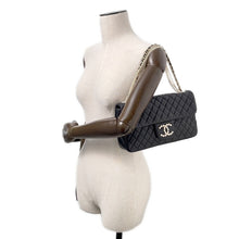Load image into Gallery viewer, CHANEL Matelasse PearlCC Logo 4-chain ChainShoulder Bag BlackA39011 Lambskin
