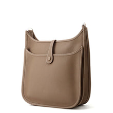 Load image into Gallery viewer, HERMES Evelyne3 Etoupe Taurillon Clemence Size PM
