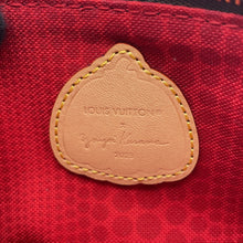 Load image into Gallery viewer, LOUIS VUITTON Mini Pochette Accessoires RedM81866 Monogram Painted Dot Size Mini
