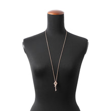 Load image into Gallery viewer, TIFFANY&amp;Co. Knot Key Pendant Size Large72984153 18K Pink Gold
