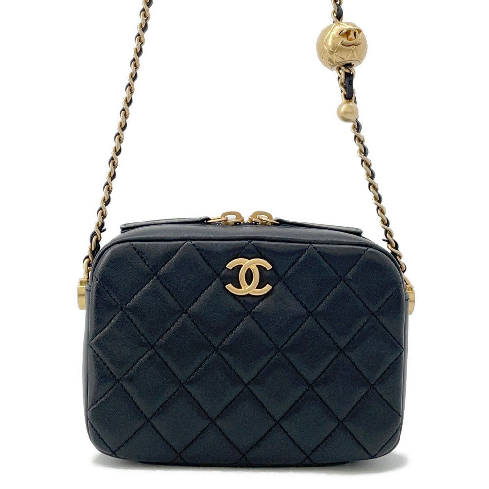 CHANEL Matelasse ChainShoulder camera bag Black Lambskin