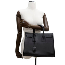 将图像加载到图库查看器中，SAINT LAURENT PARIS Jour Black355153 Leather
