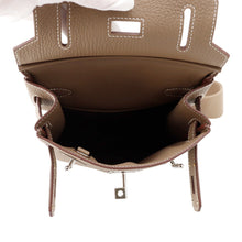 Load image into Gallery viewer, HERMES Kelly Akkad Etoupe Taurillon Clemence Size PM
