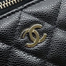 将图像加载到图库查看器中，CHANEL Top Handle Matelasse CC Logo Vanity Bag BlackAP2573 Caviar Leather
