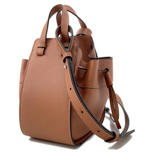 Load image into Gallery viewer, LOEWE hammock Tan314.30.V07 Leather Size Mini
