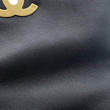 将图像加载到图库查看器中，CHANEL CHANEL 19 Flap Bag BlackAS1160 Lambskin
