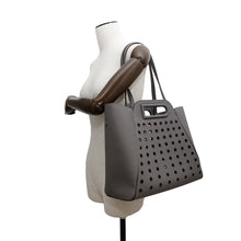 将图像加载到图库查看器中，Delvaux Rareless StoneAA0691AQY0AZGPA Taurillon Leather Size MM
